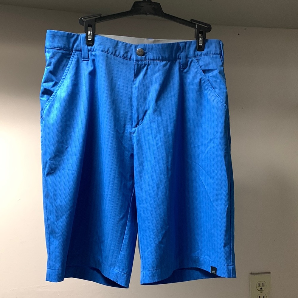 Men’s Adidas golf shorts